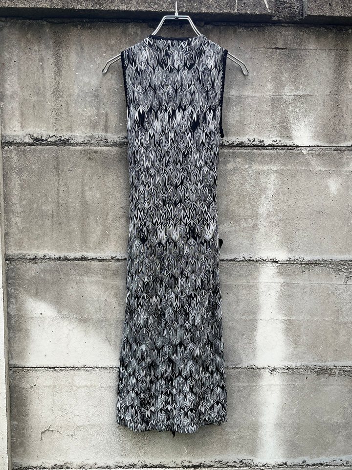 1990s ITALY made "MISSONI" monochrome flame stitch one-piece