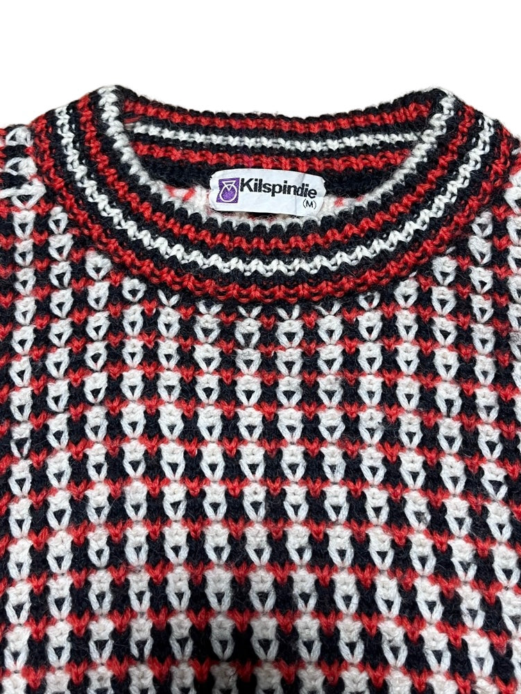 white × red × black links stitch knit