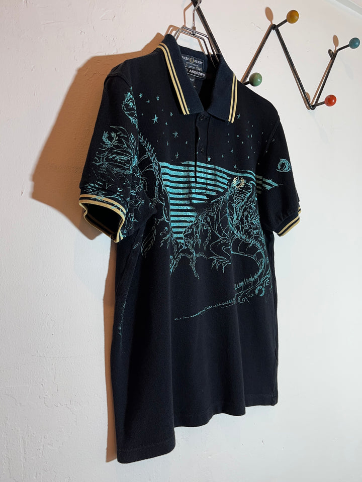 "FRED PERRY × VINTI ANDREWS" graphic print polo shirt