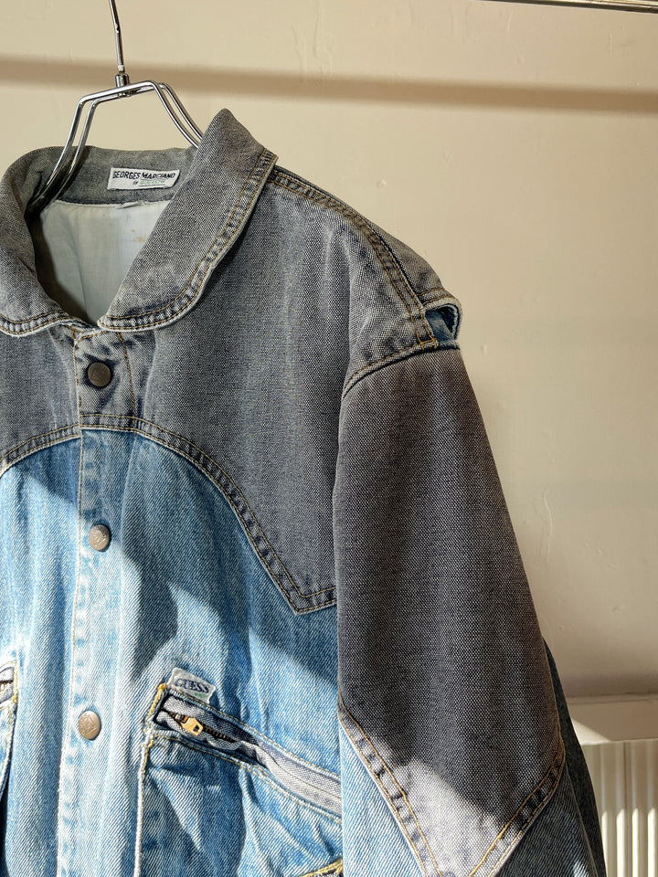 1980s "GUESS Jeans" graphic lined denim jacket
-Back to the Future Vibe-