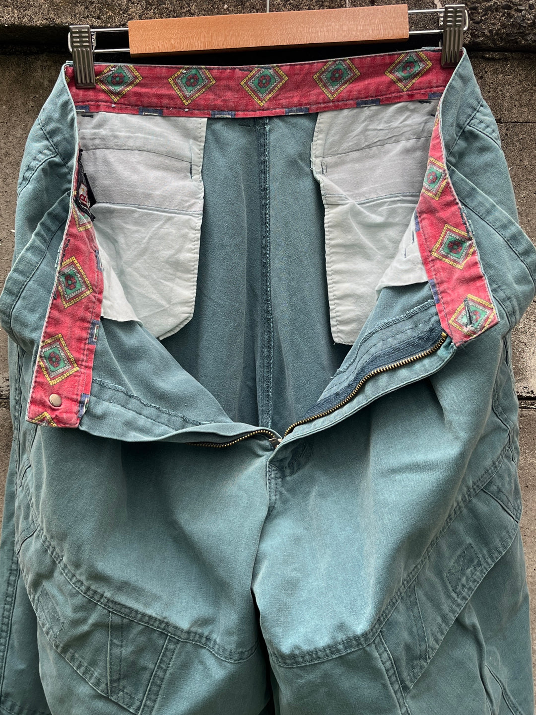 1980s "Bugle Boy" pleated cargo pants