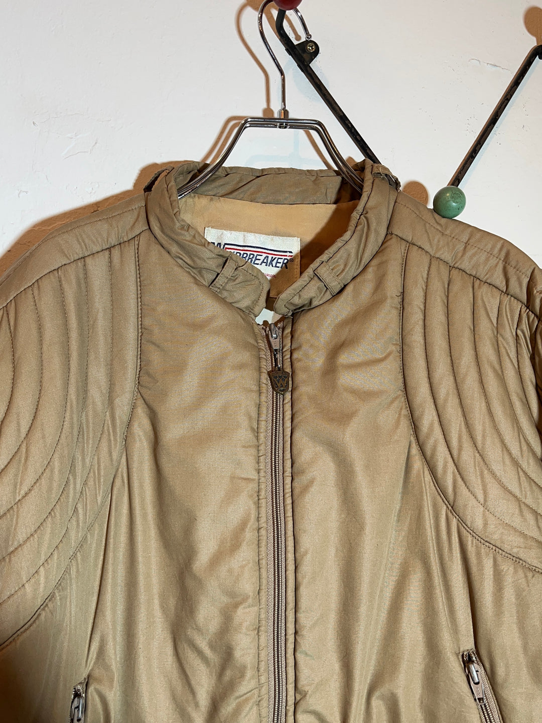 1980s shoulder quilting design padded blouson