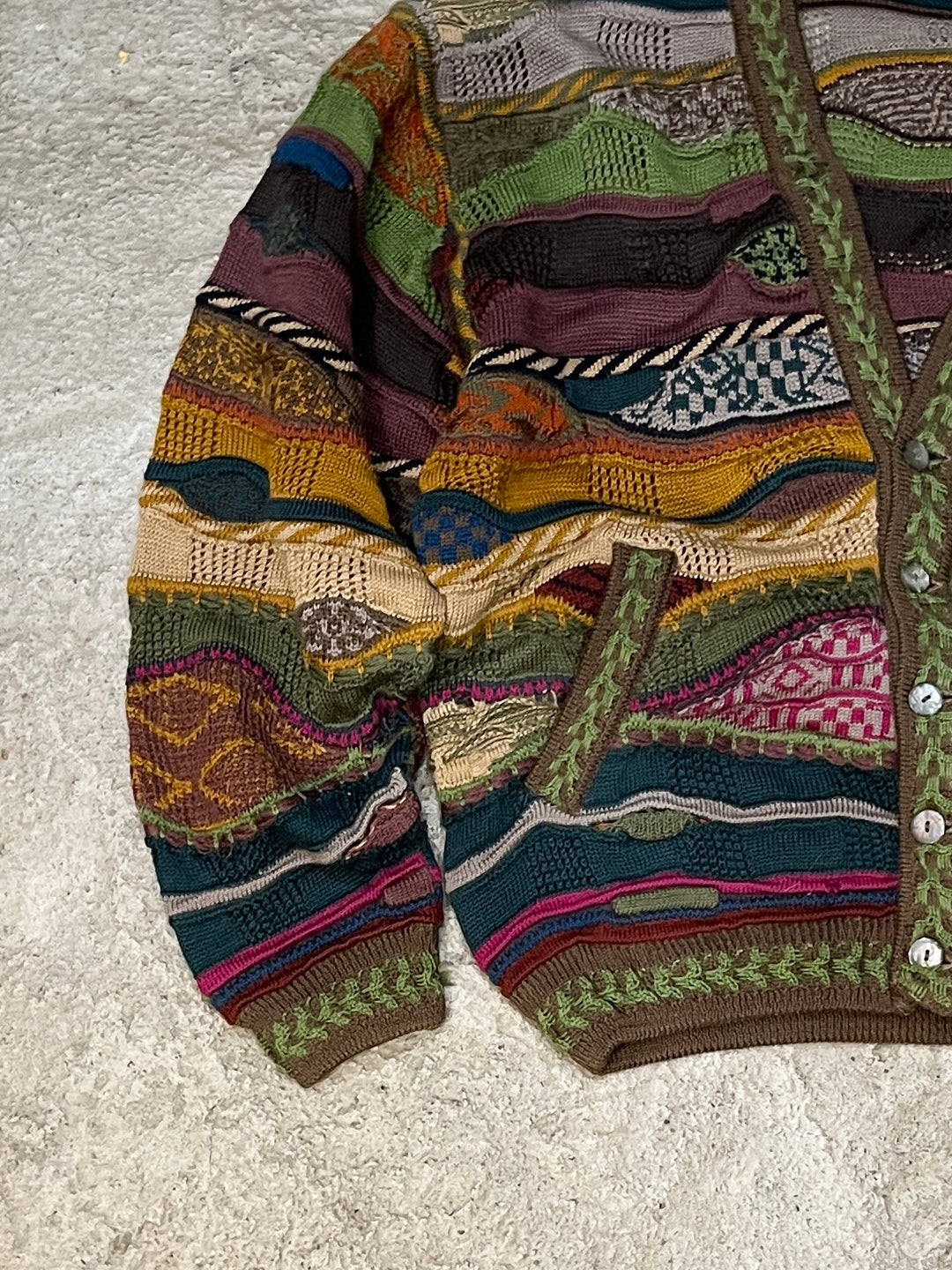 1990s "COOGI" abstract 3D knit cardigan
