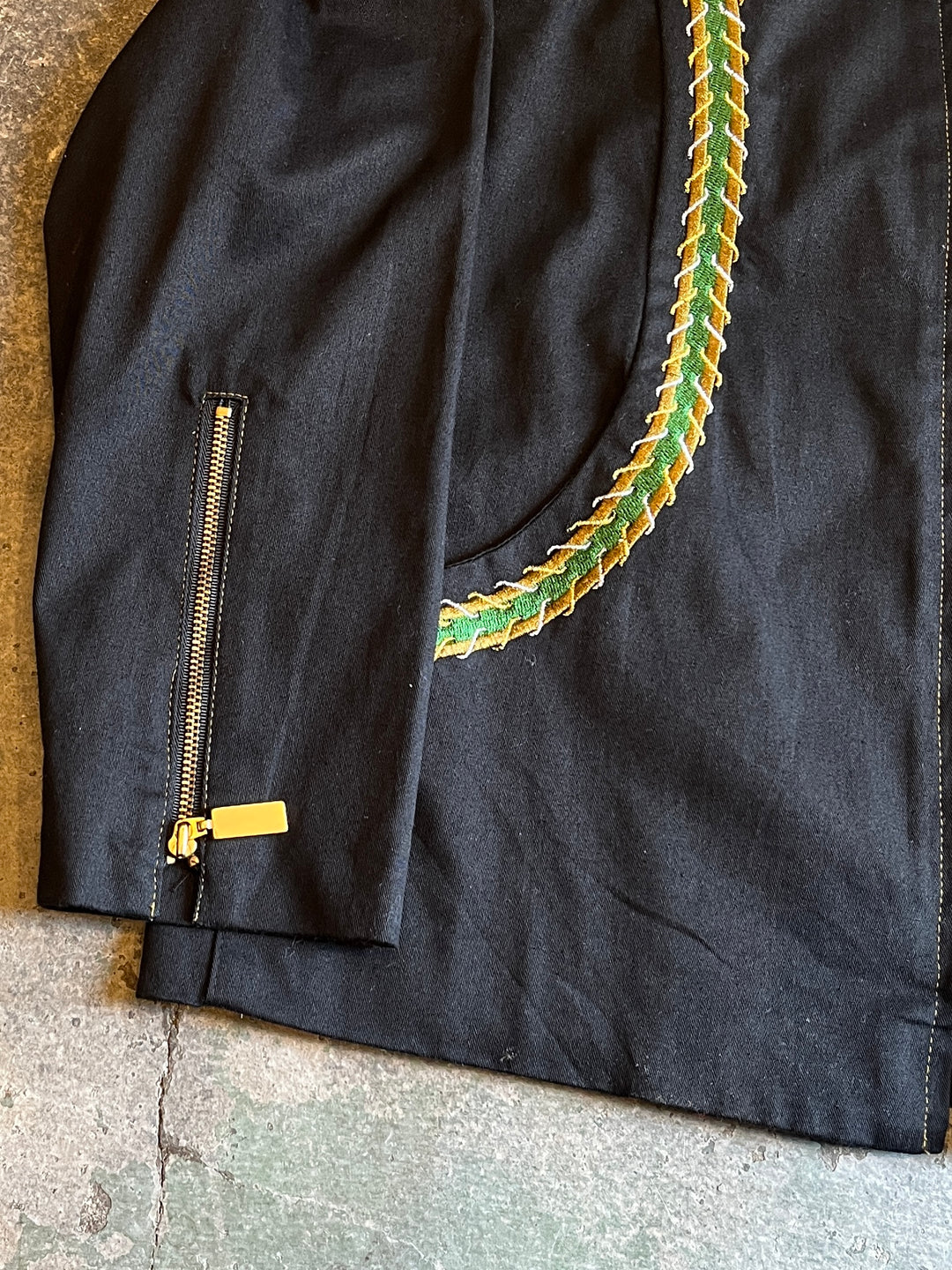 1980-90s embroidery design drizzler jacket