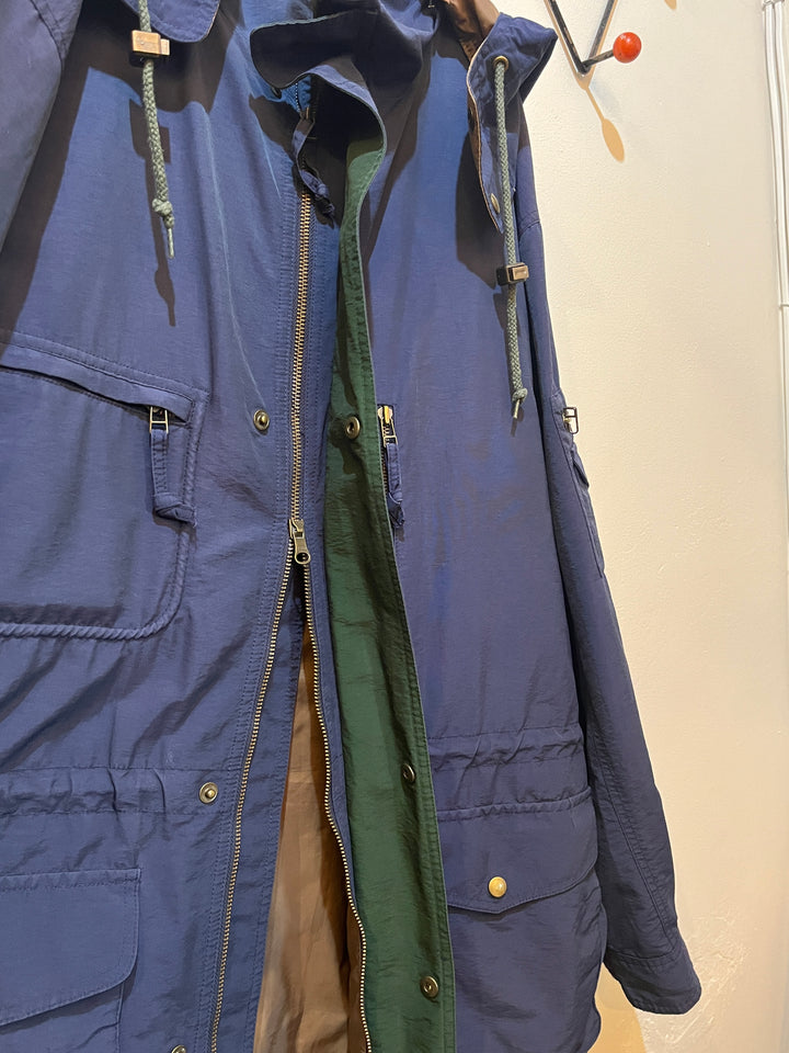 1980-90s "Eddie Bauer" navy mountain parka jacket