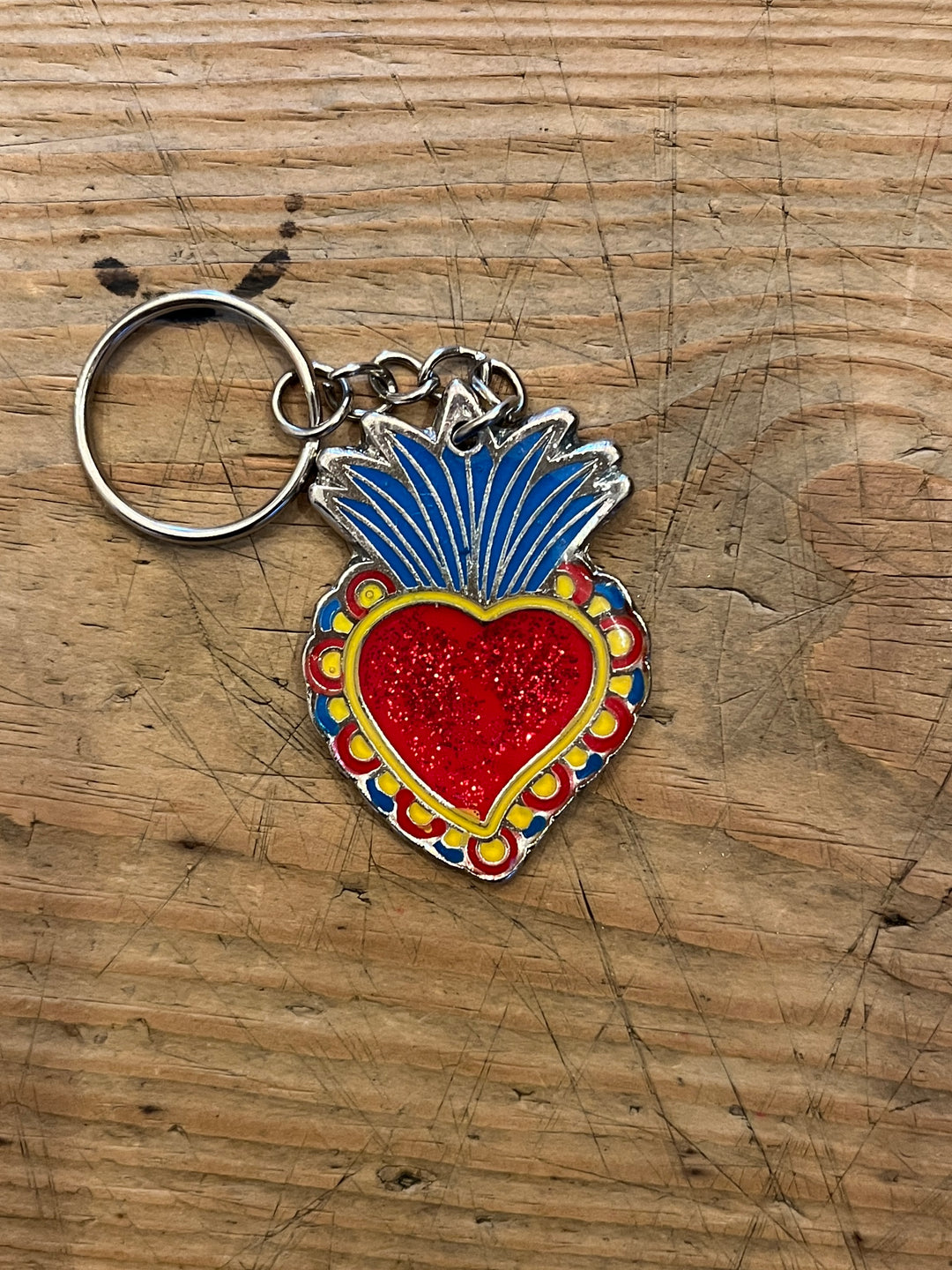 Milagro heart charm keychain
