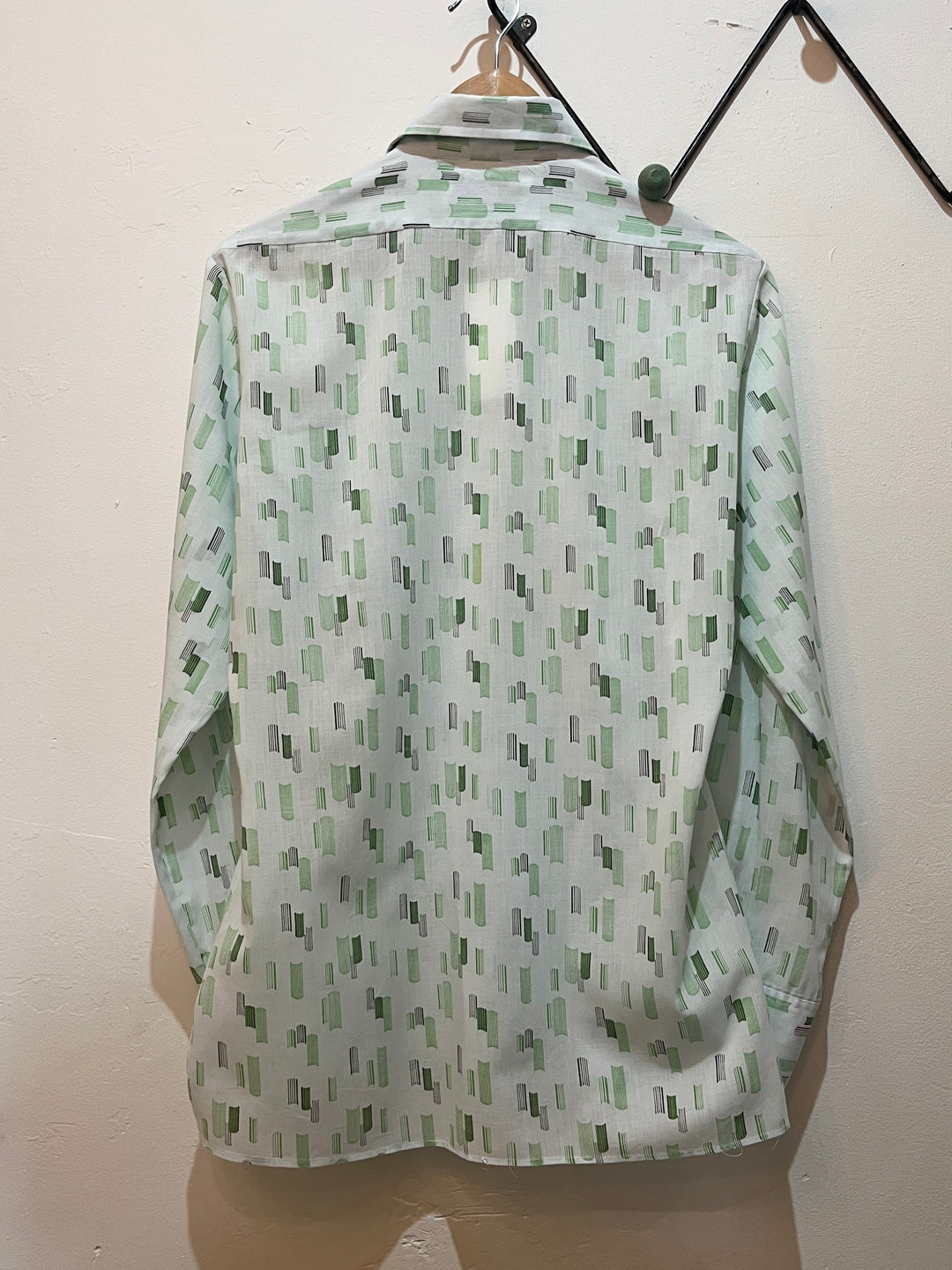 1970s light green total pattern shirt