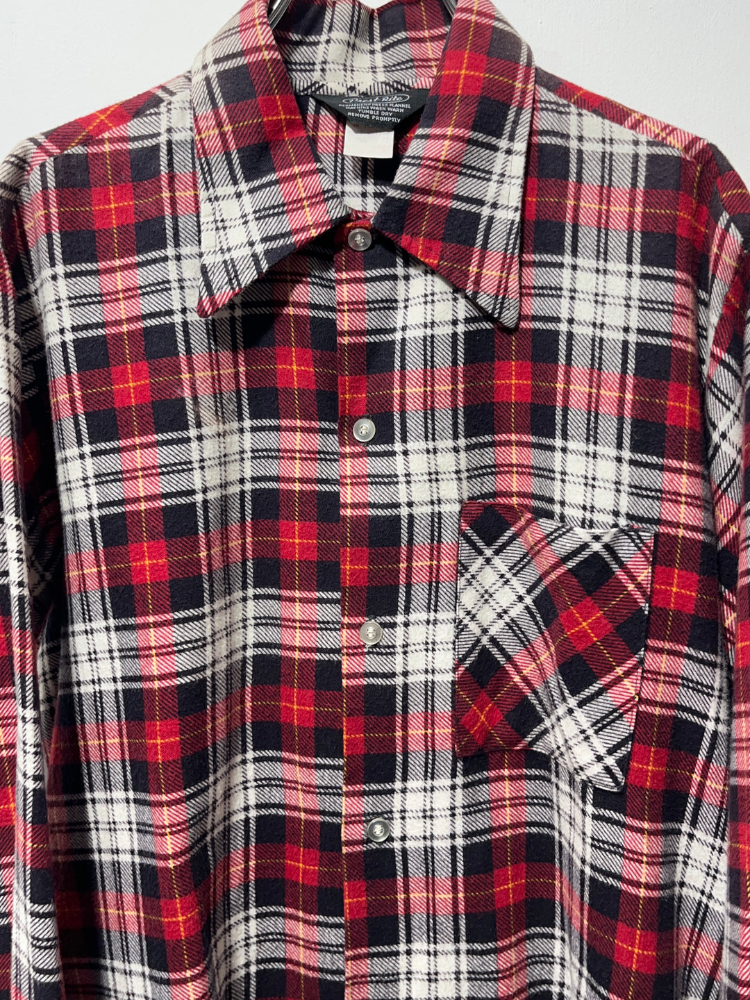 1960-70s red × black checkered flannel shirt