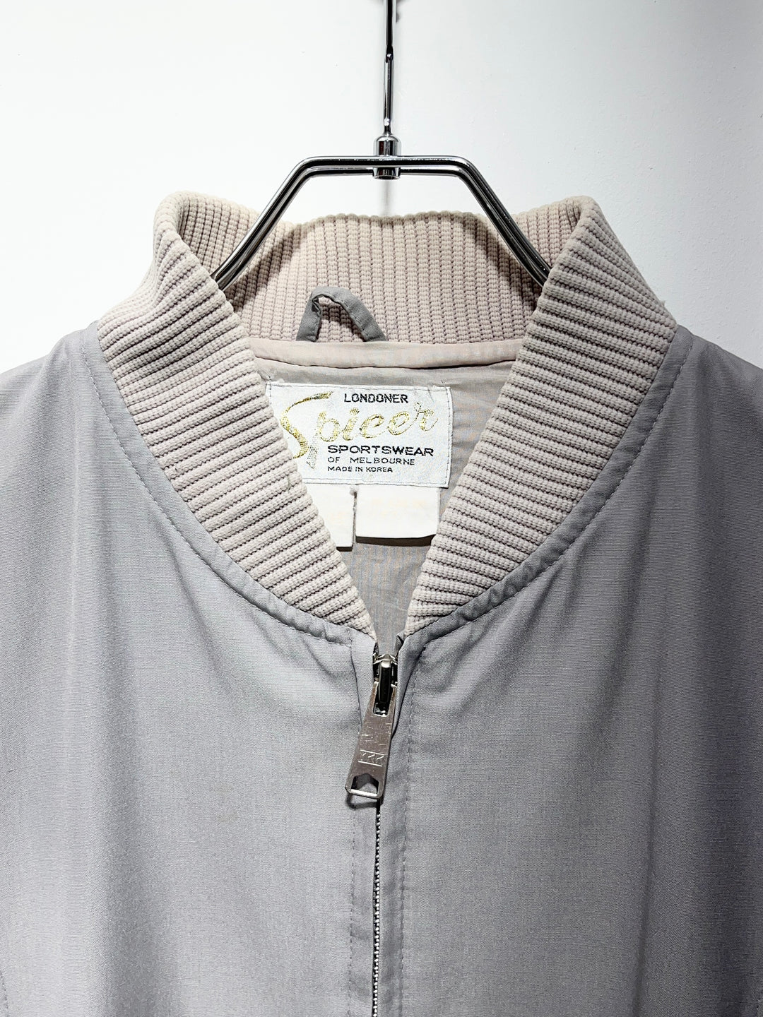 1970-80s light gray seam paneled blouson