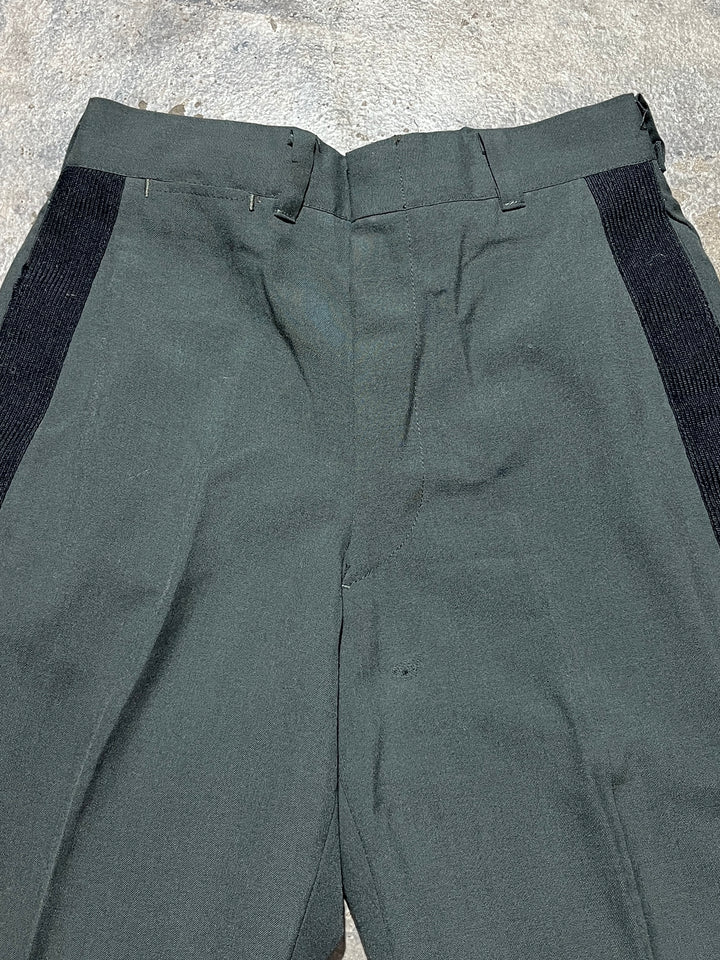 1960-70s black line slacks