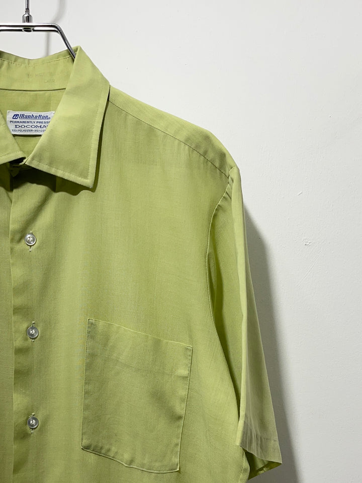 1960-70s  USA made "Manhattan" lime green s/s shirt