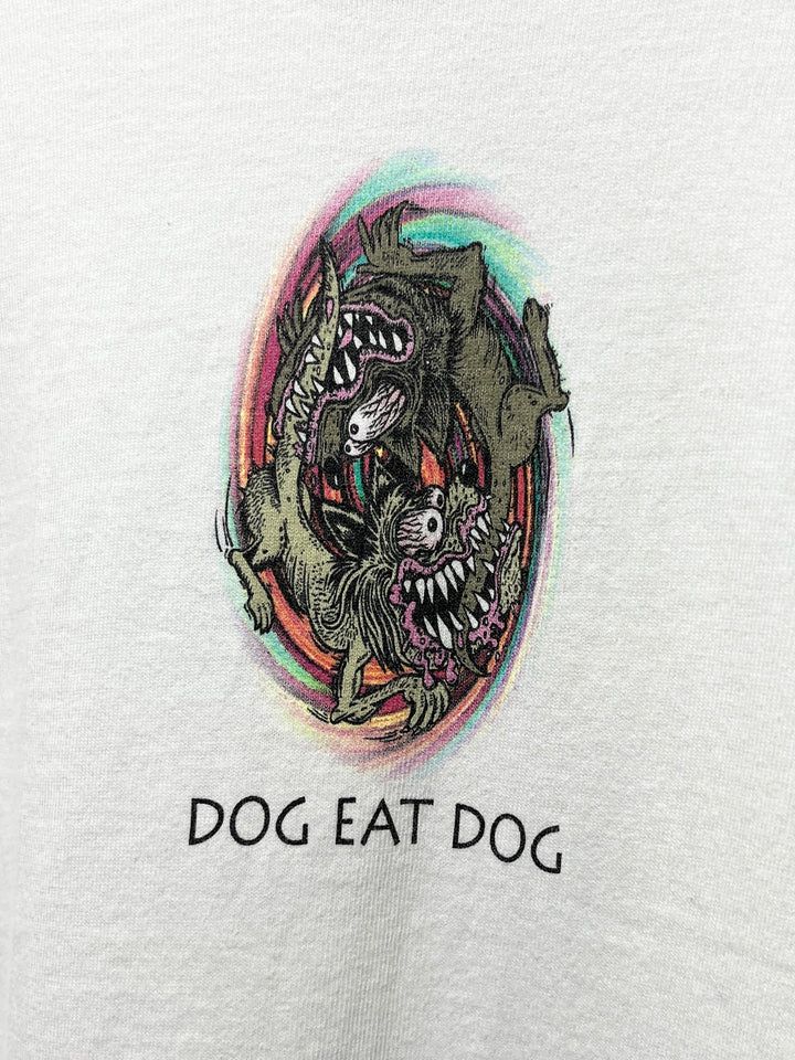 1990s USA made "DOG EAT DOG" graphic art T-shirt
