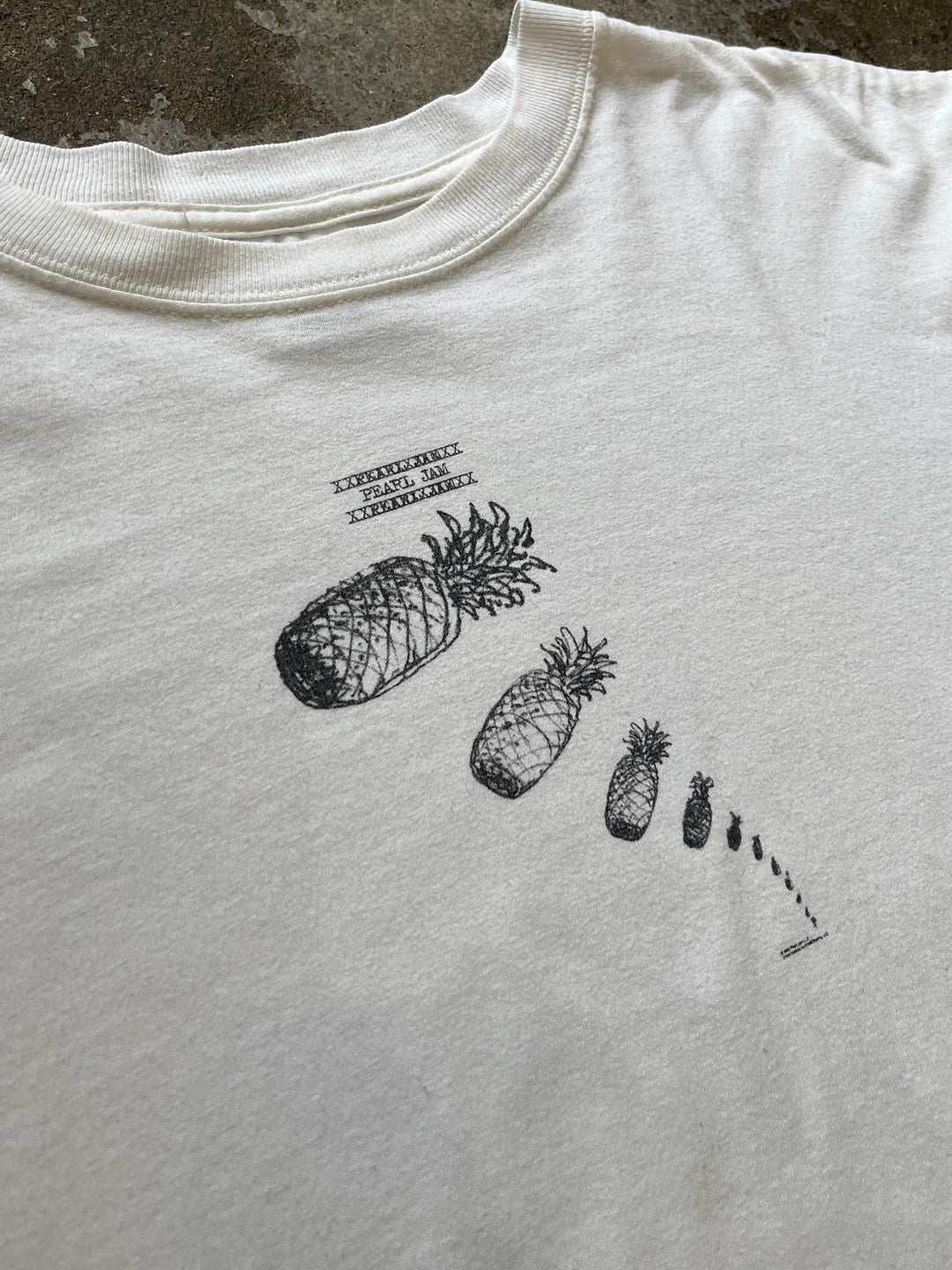 2000s Pearl Jam monochrome graphic T-shirt