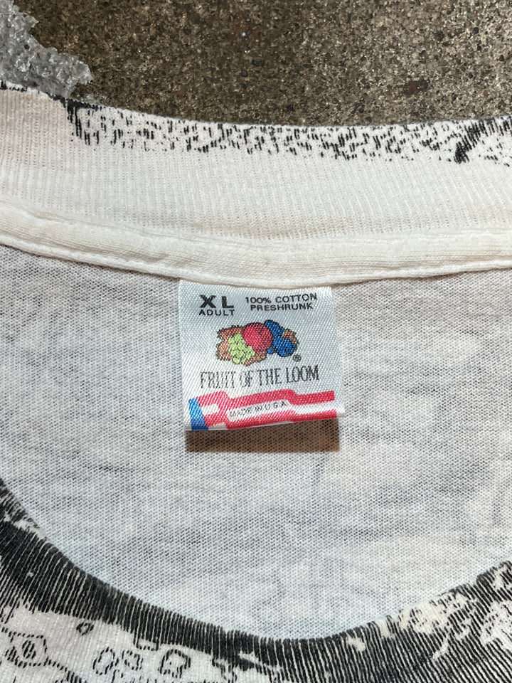 1990s  USA made Wisconsin map all over print T-shirt