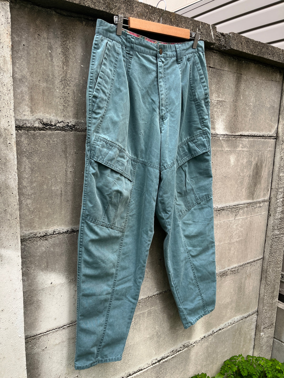 1980s "Bugle Boy" pleated cargo pants