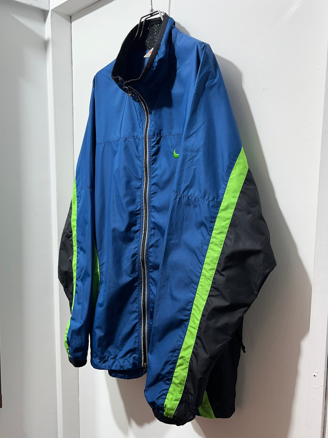 1990s "NIKE" reflective print training jacket