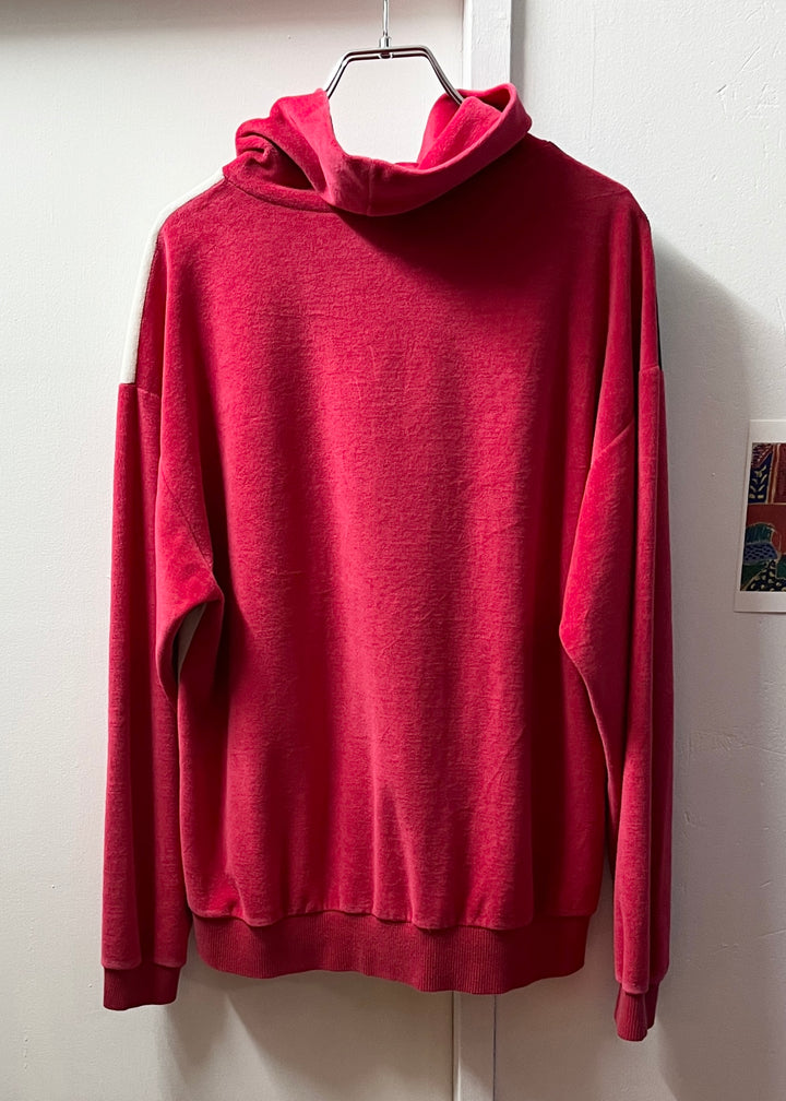 1980s USA made red × white × navy turtle neck velour tops