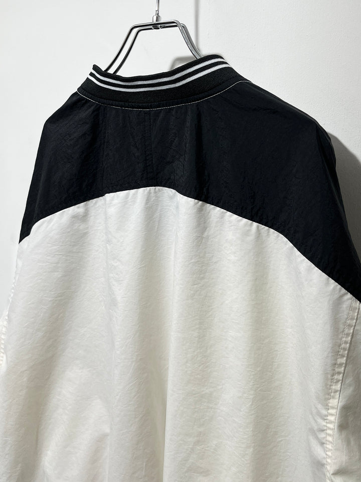 1990s "NIKE" white × black V-neck nylon pullover