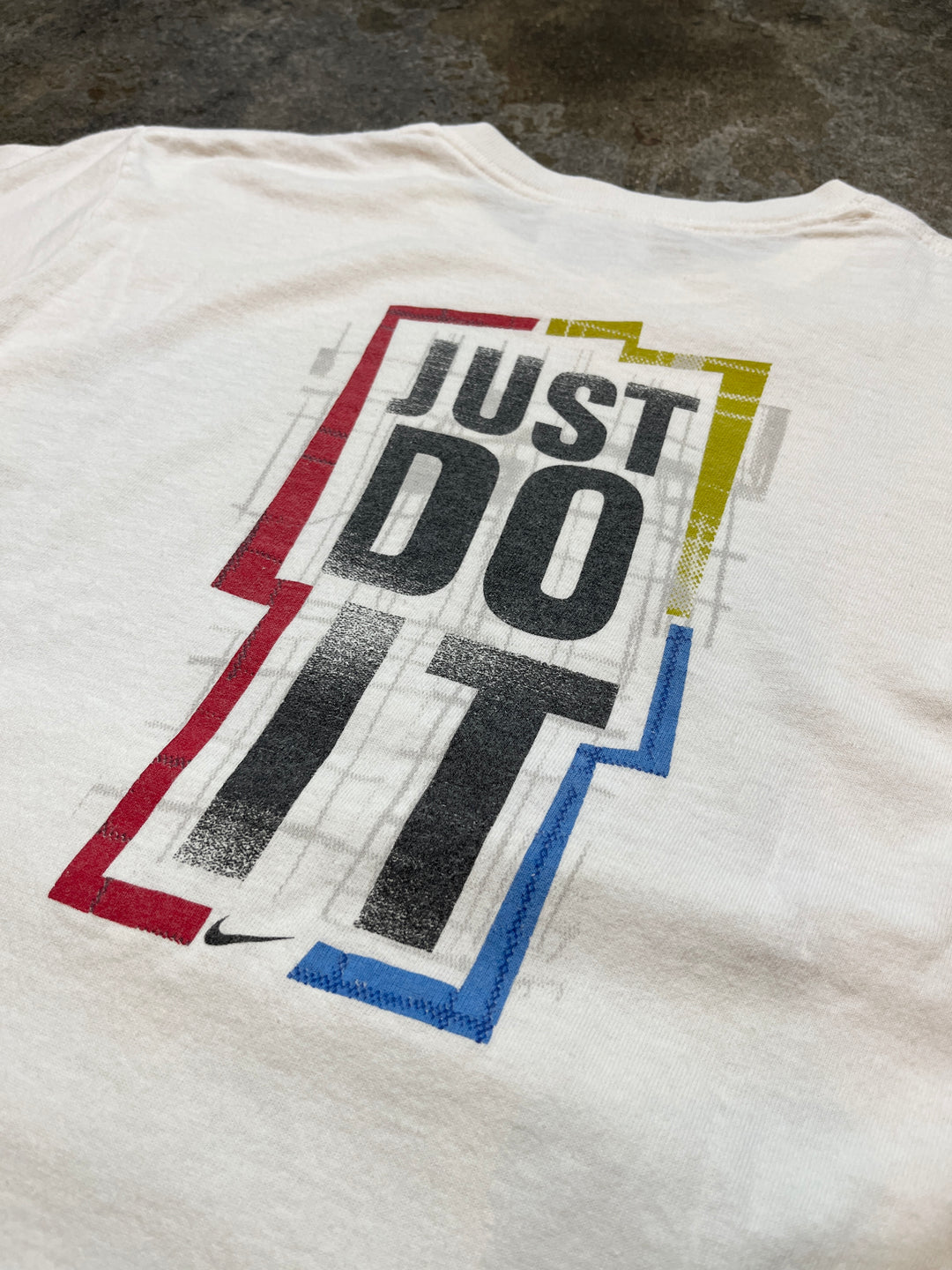 1990s USA made "NIKE" both sides graphic T-shirt