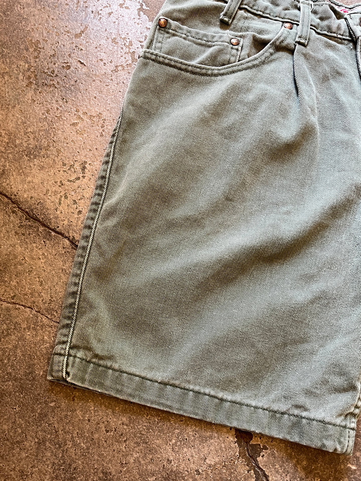 1990s "Levi's Signature" faded olive denim shorts W33