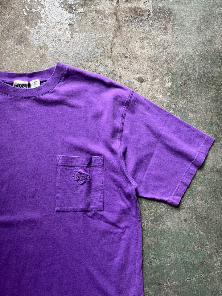 1990s "Levi's" purple pocket T-shirt