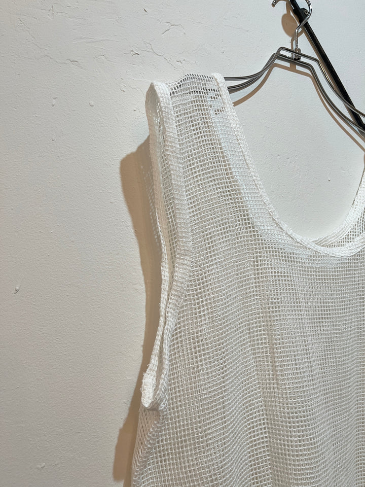 white mesh pullover sleeveless tops