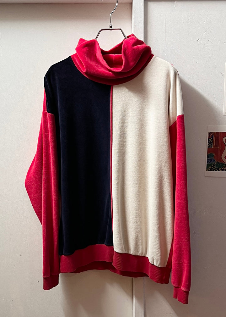 1980s USA made red × white × navy turtle neck velour tops