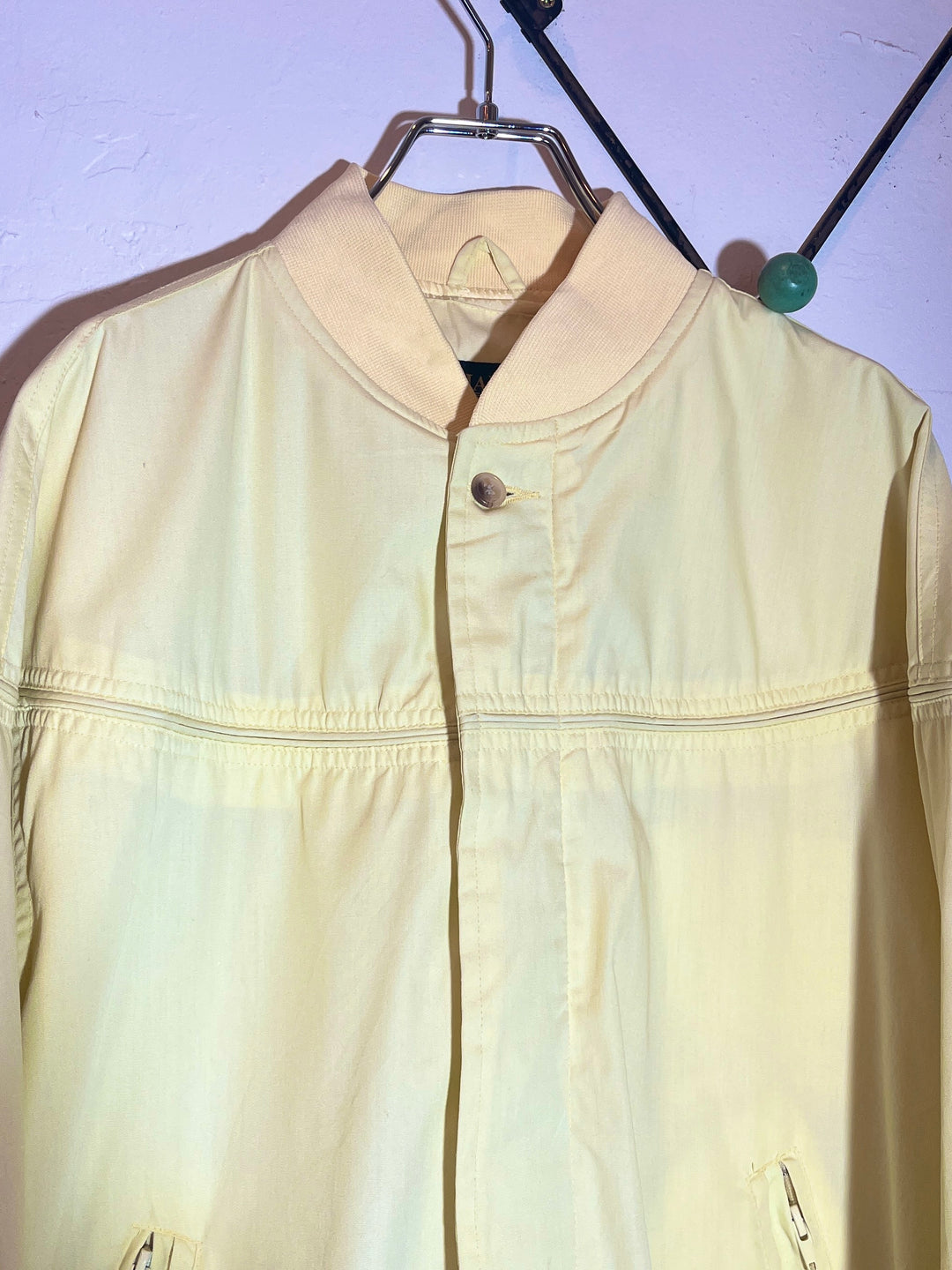 1990-00s pale yellow cup shoulder jacket