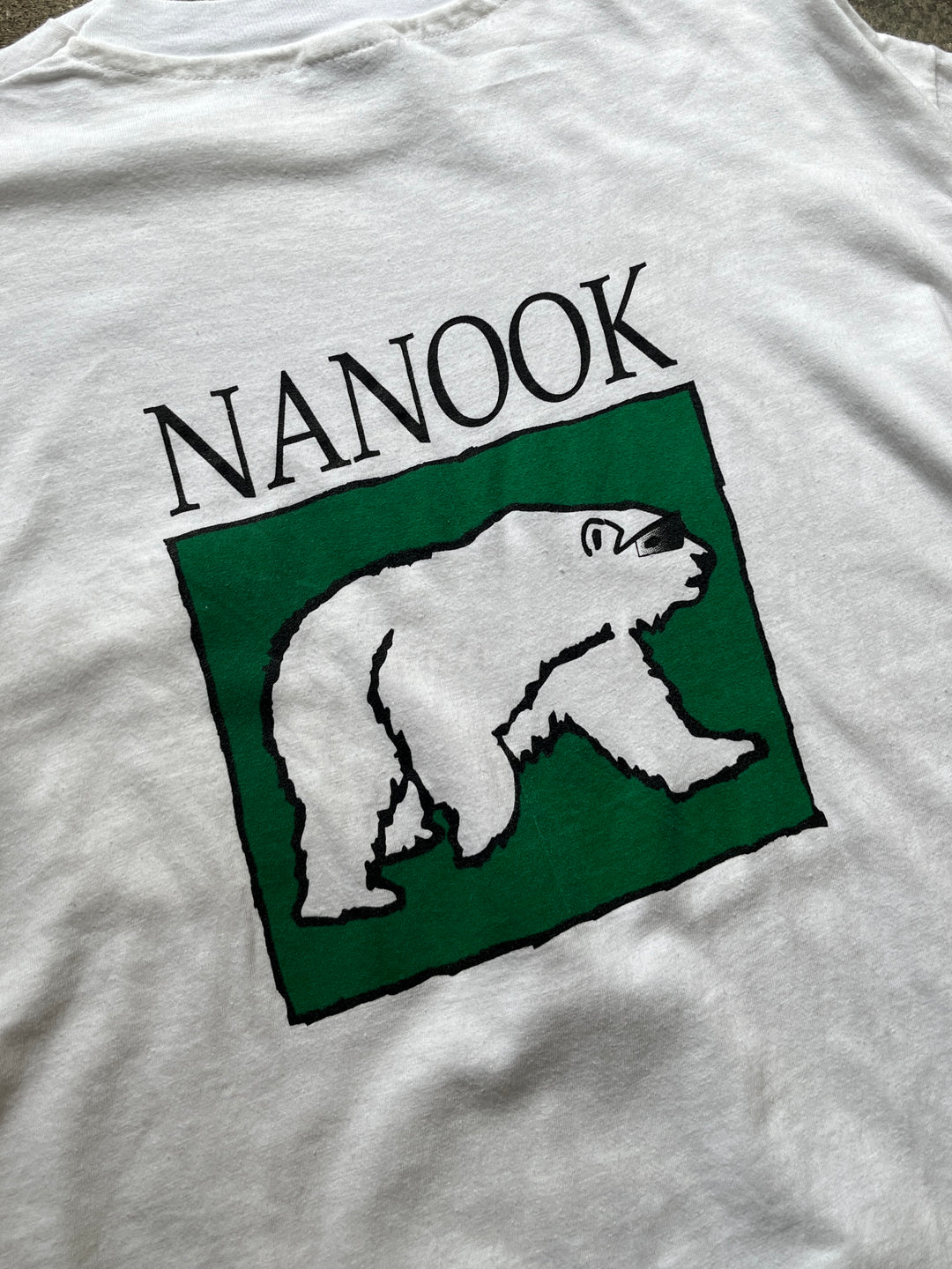 1990s USA made "NANOOK" graphic pocket T-shirt