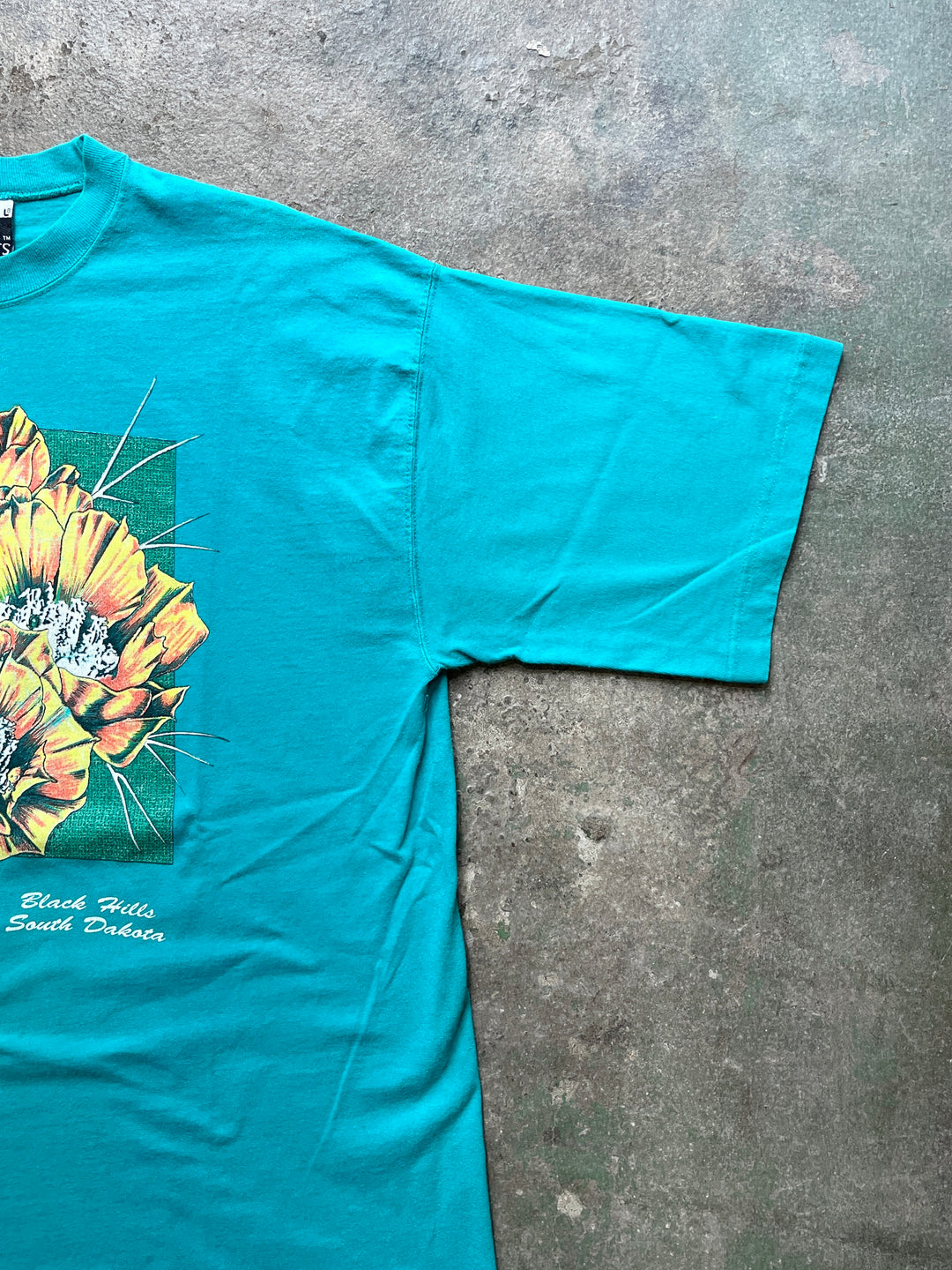 1990s USA made Black Hills South Dakota souvenir T-shirt