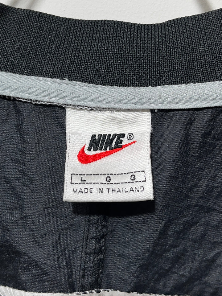 1990s "NIKE" white × black V-neck nylon pullover