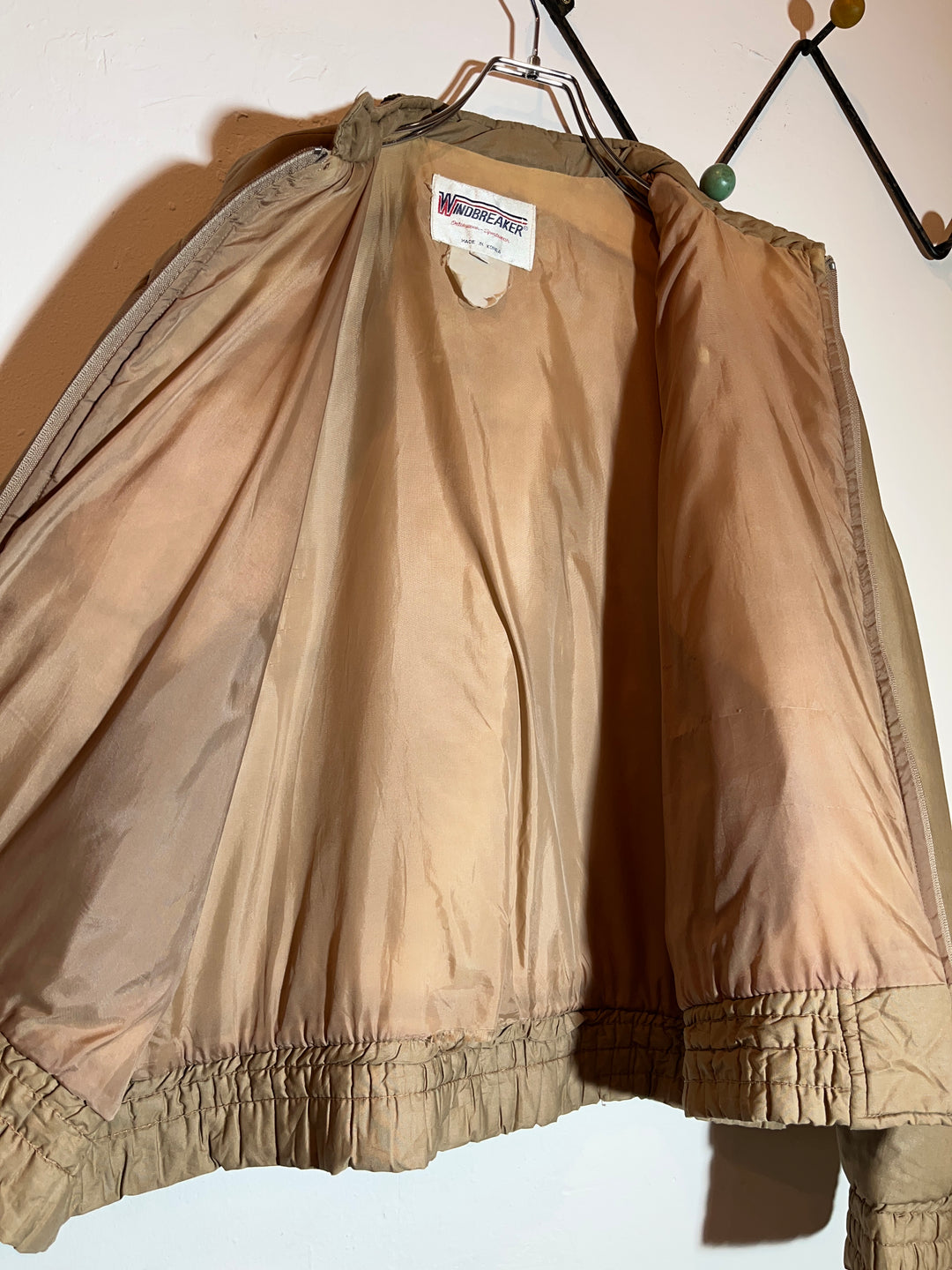 1980s shoulder quilting design padded blouson