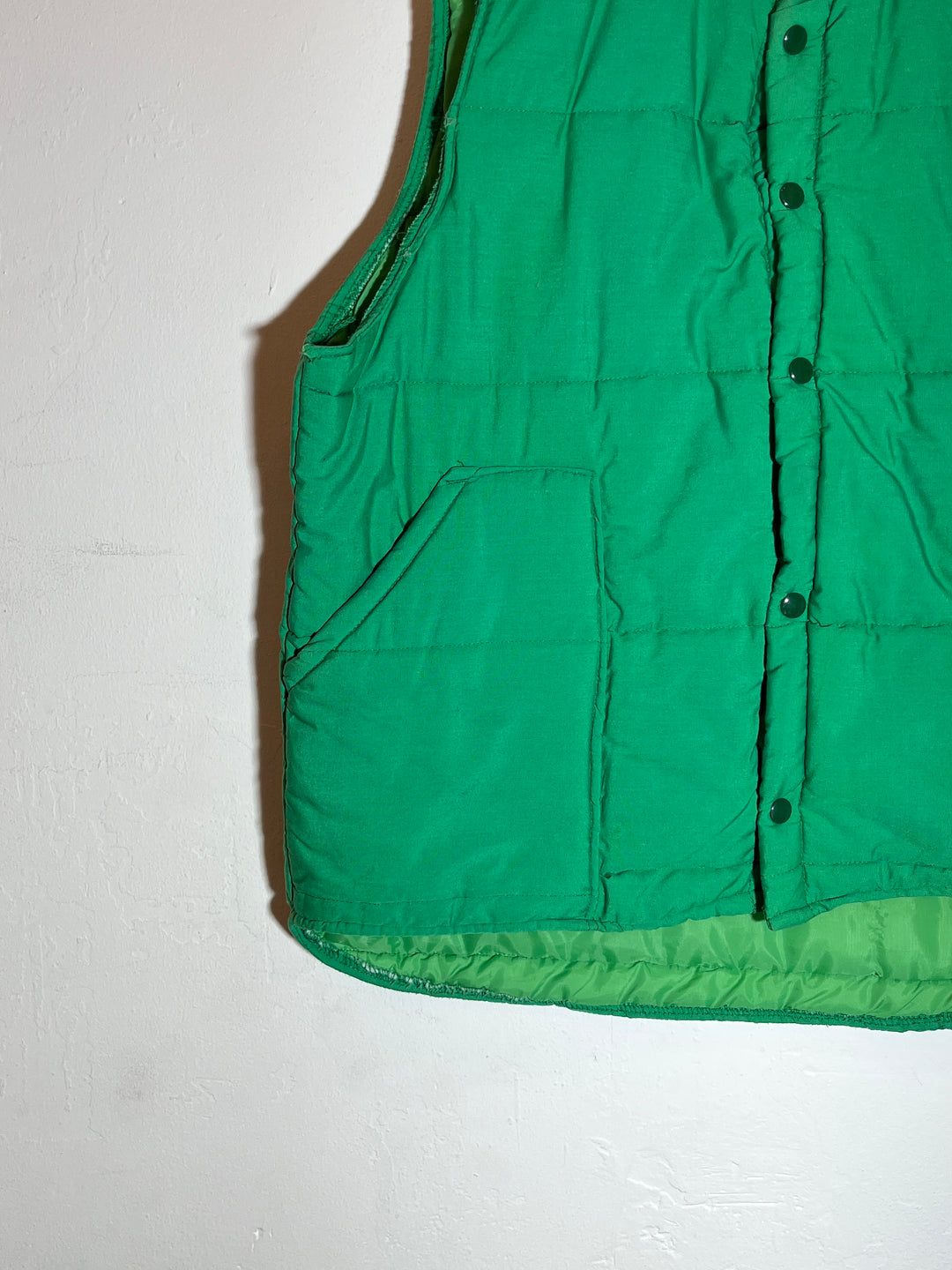 1970-80s vivid green vest