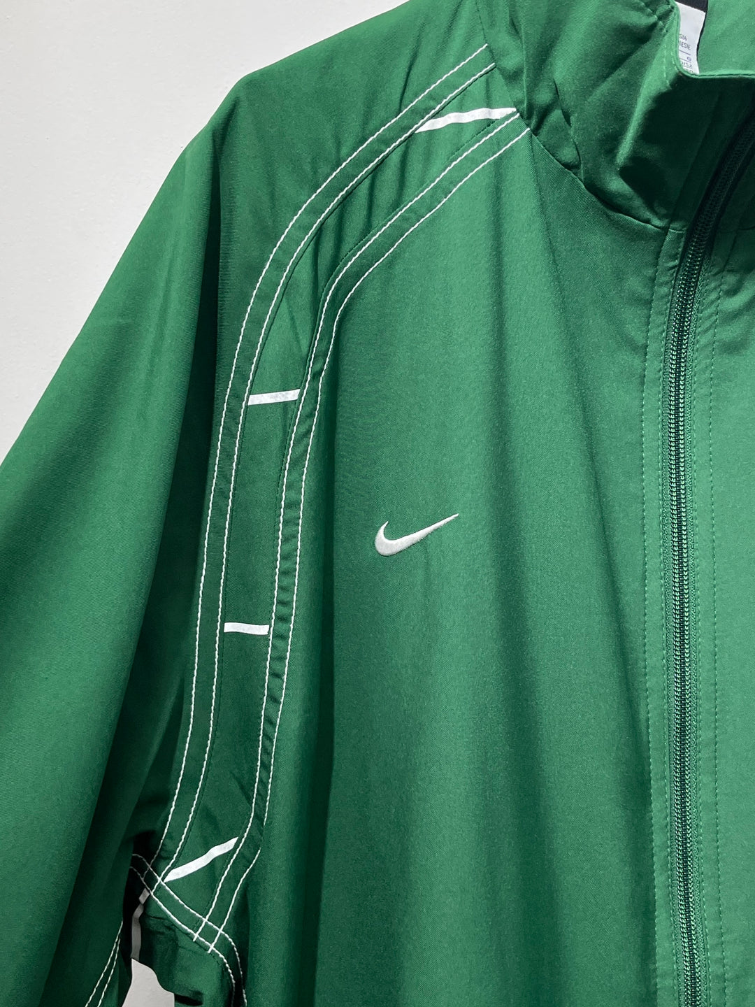 2000s "NIKE" green × white stitch training jacket