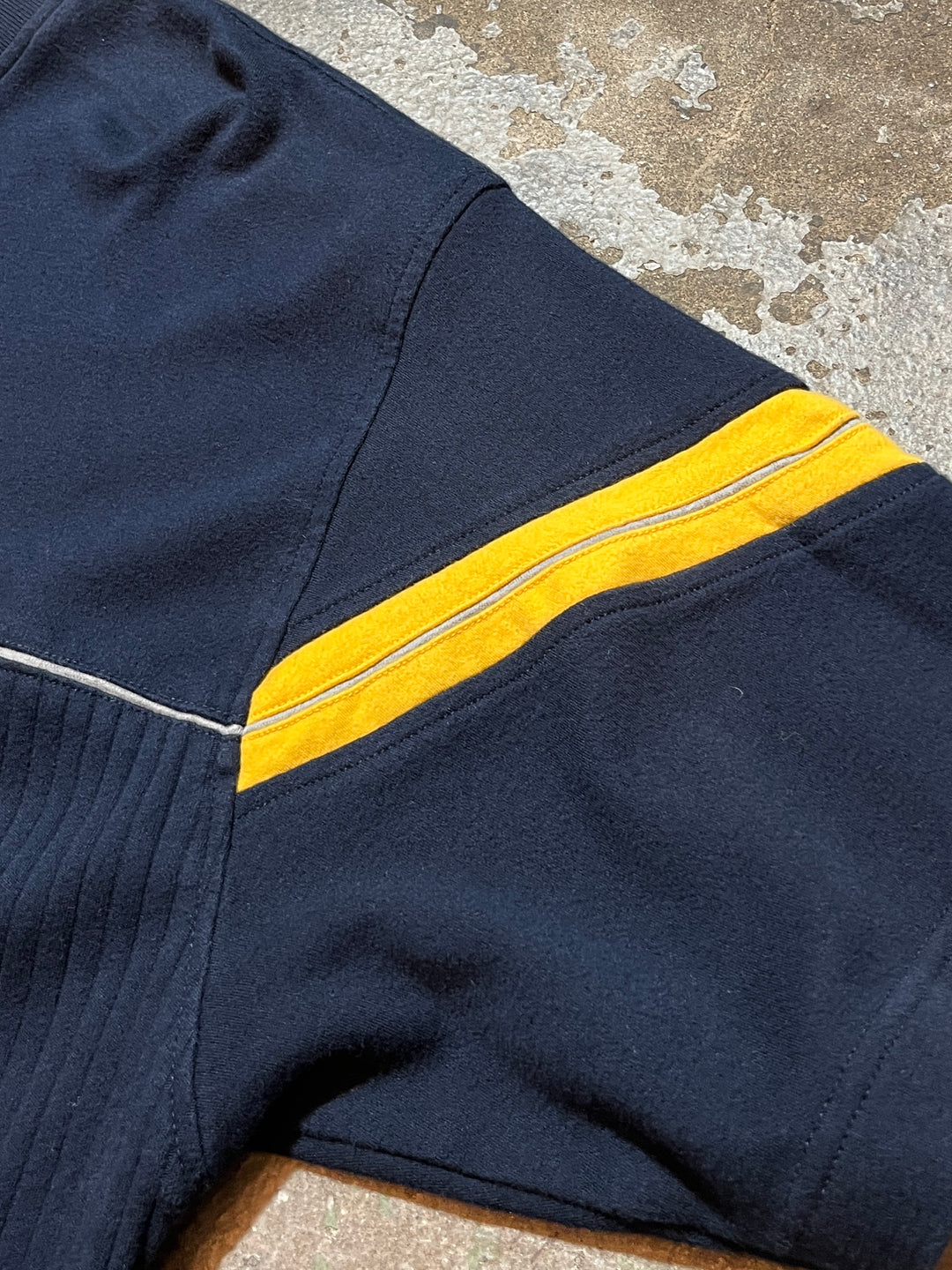 1990-00s "POINT ZERO" two tone panel V-neck T-shirt