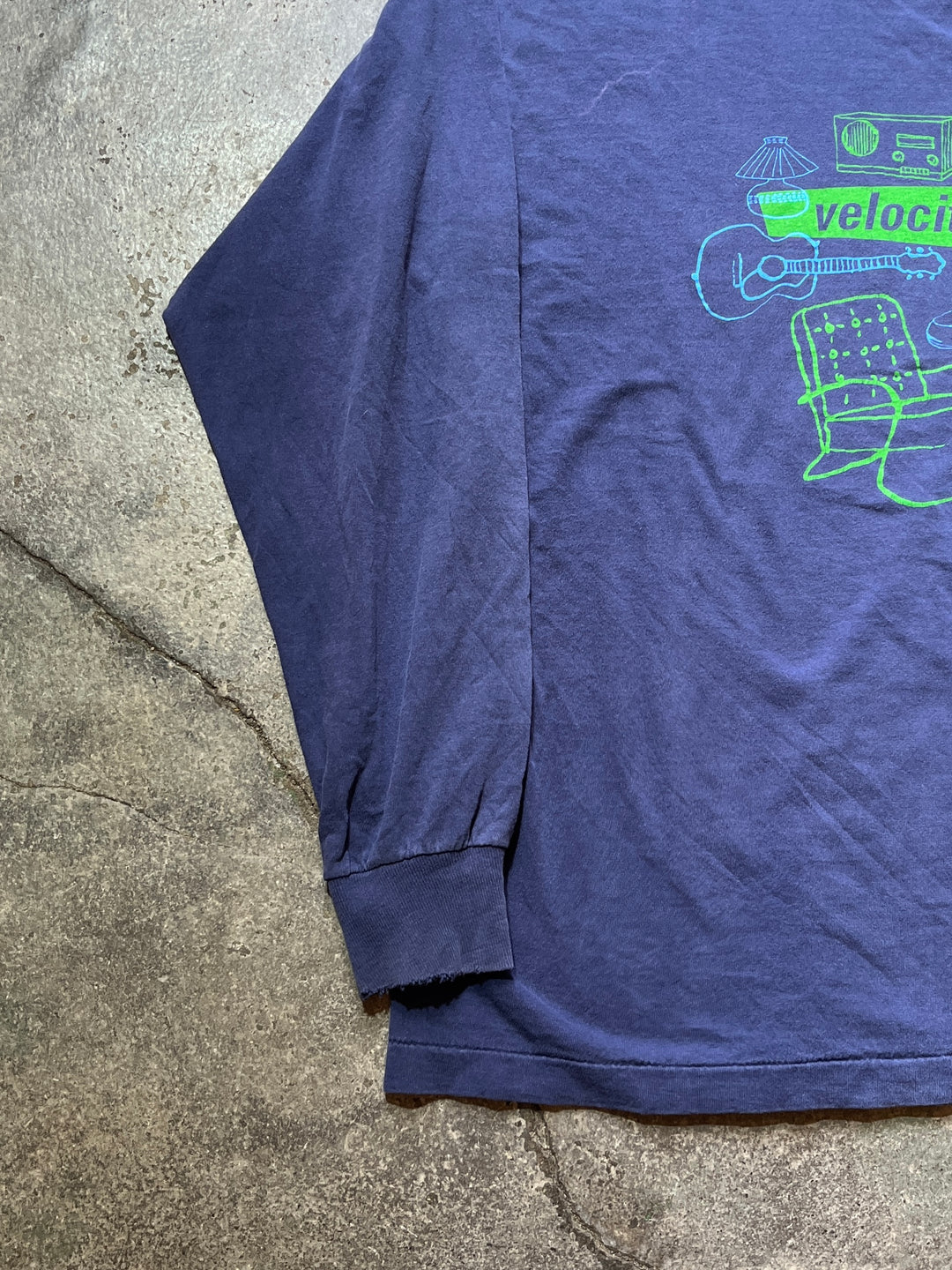 1990s USA made "Velocity girl" graphic L/S T-shirt
