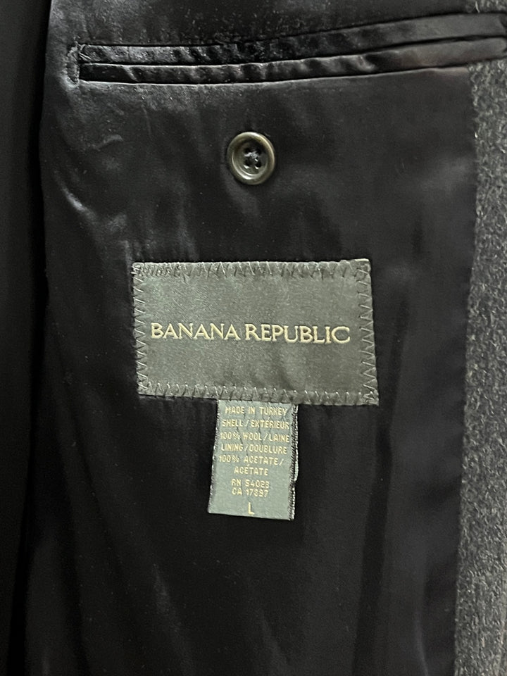 2000s "BANANA REPUBLIC" fly front chesterfield coat