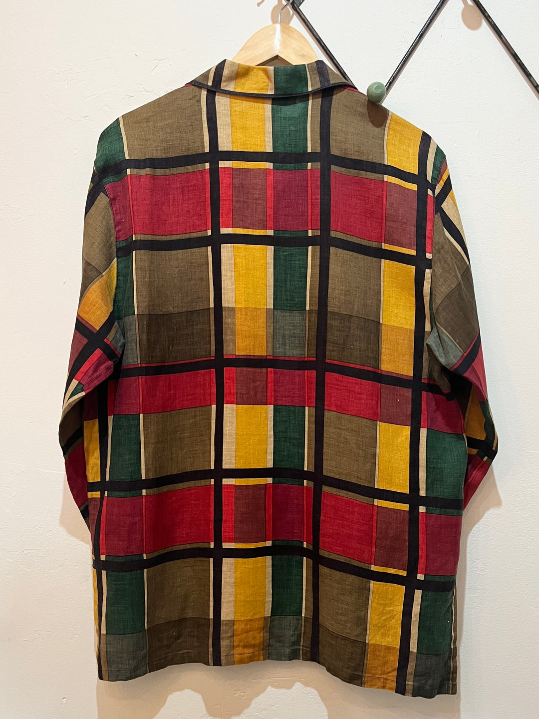 1990s checkered open collar shirt