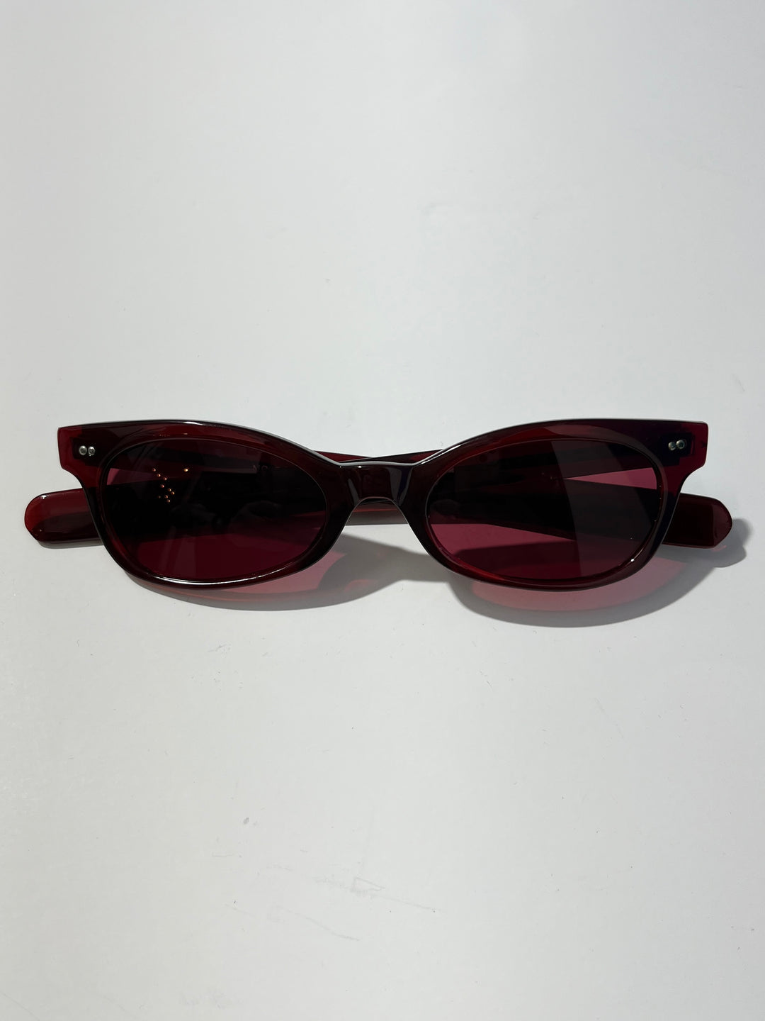 1990s dead stock sunglasses bordeaux
