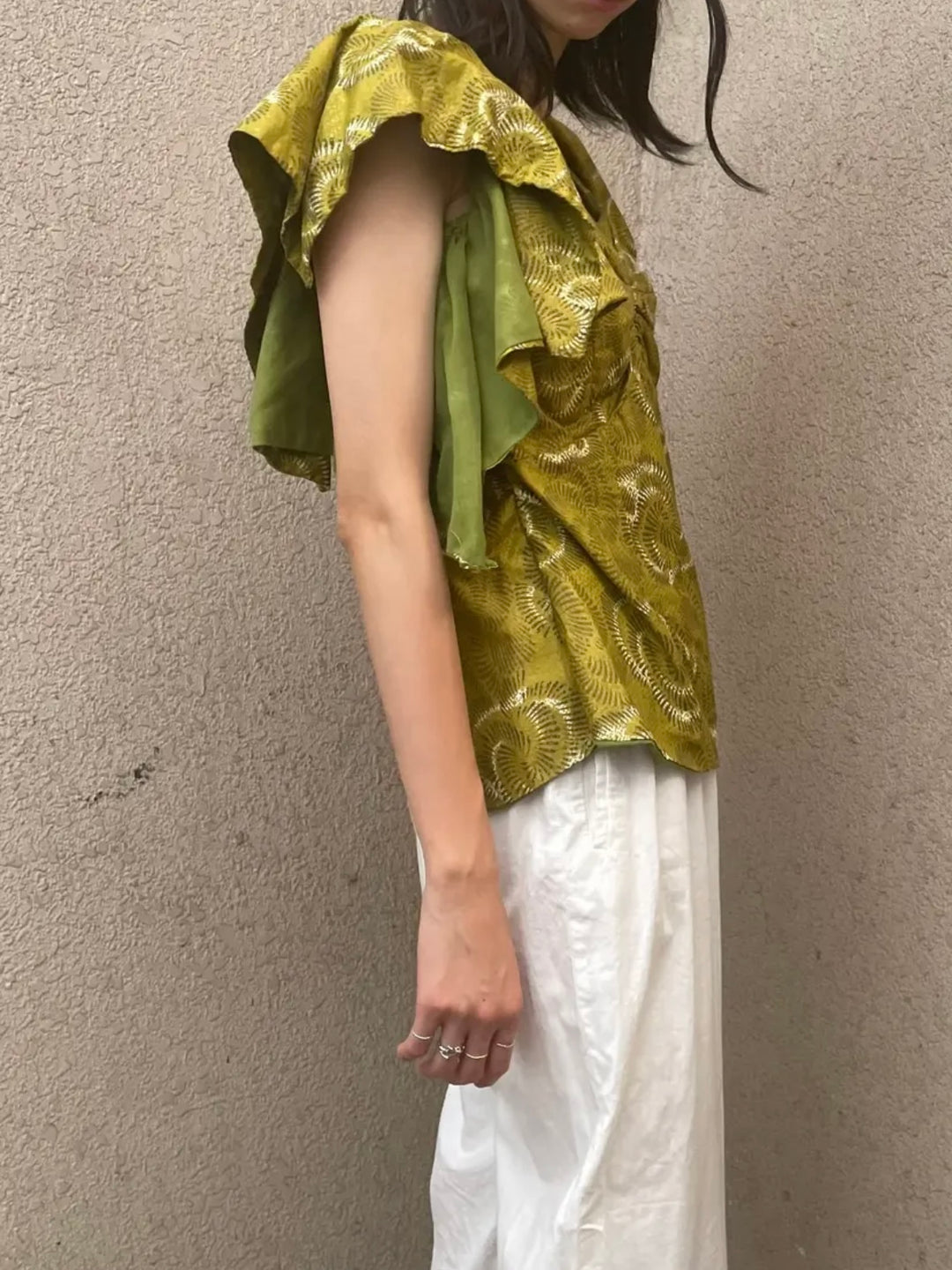 batik volume frilled sleeves deformation tops