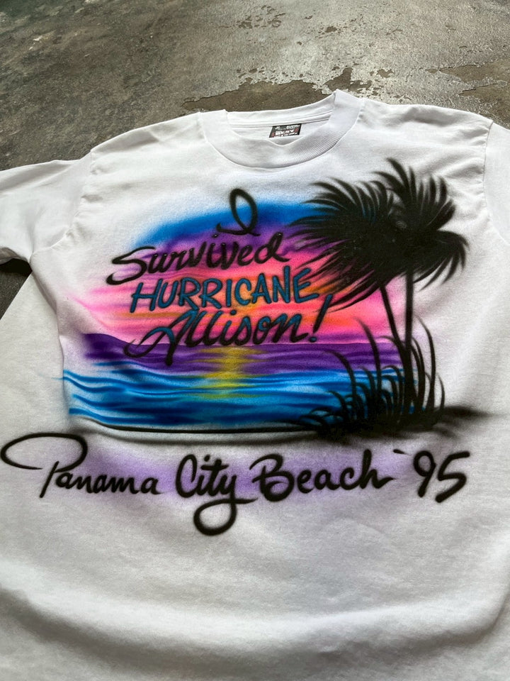 1990s USA made Hawaii sunset art souvenir T-shirt