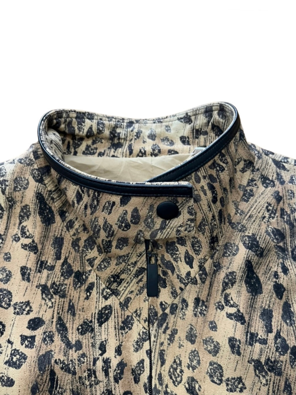 total pattern zipup design jacket